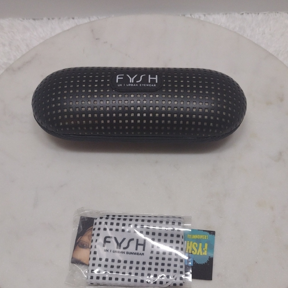 FYSH Black Checkered Eyewear Case & Eye Cloth #1 (Z-21)
